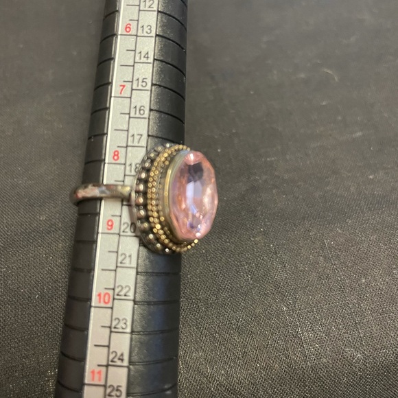Pink ring - Picture 3 of 6